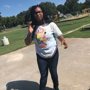 Meet your Posher, Samyra